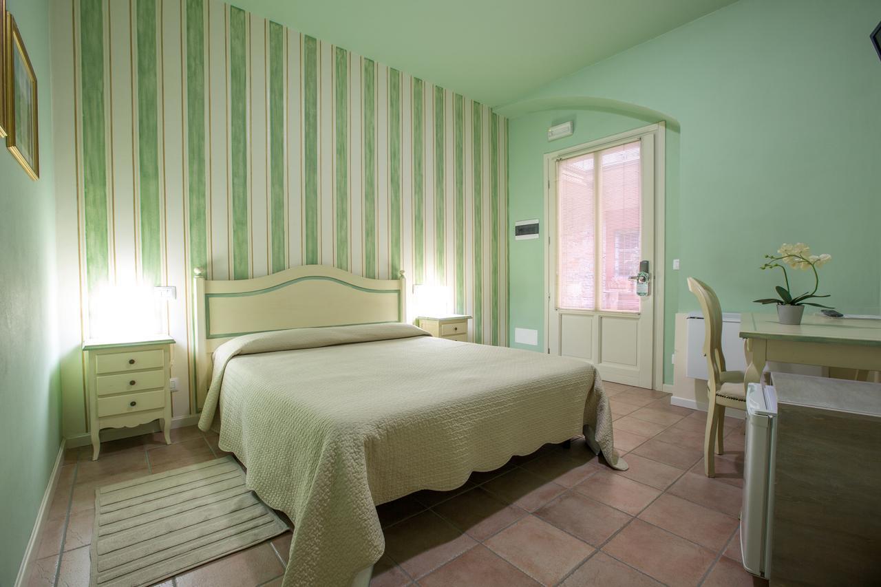 Camere Centro Storico カネッリ エクステリア 写真